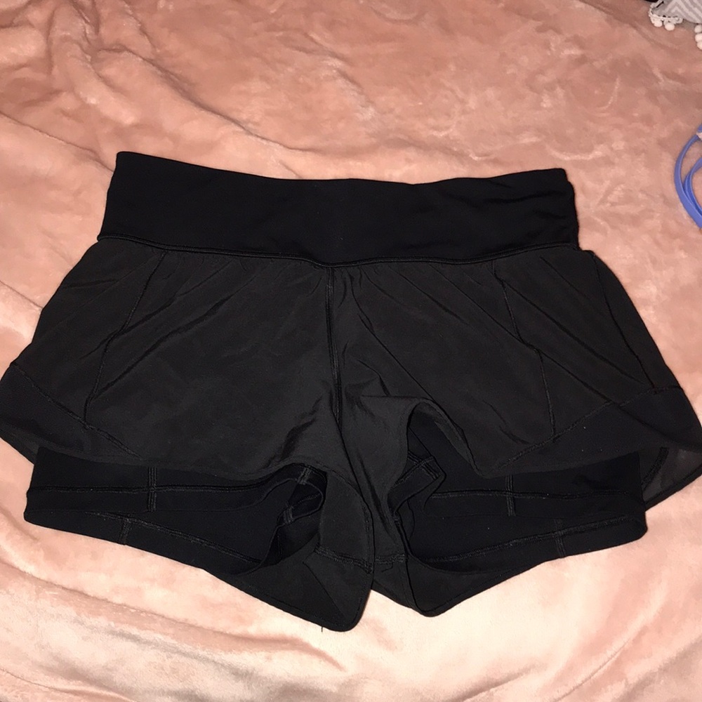 lululemon size 10 shorts